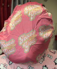 Load image into Gallery viewer, Jesus Loves You Bonnet
